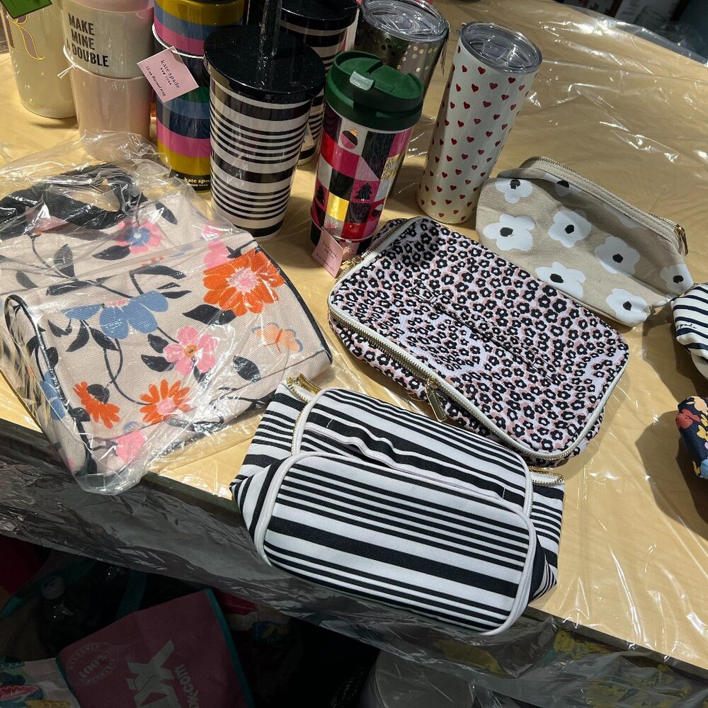 kate spade lunch bags for sale all new with tags!